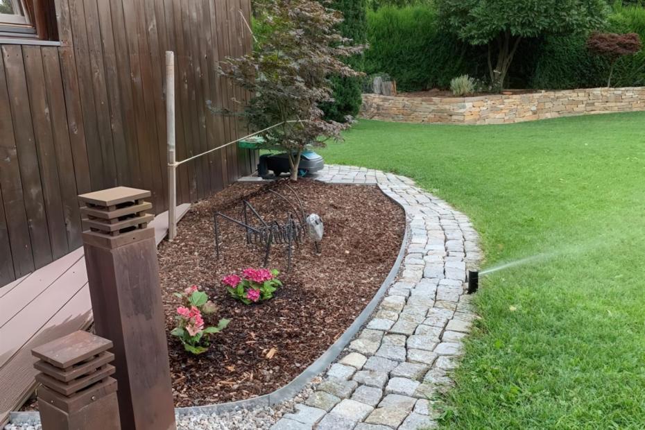 Gartenbewässerung mit Versenkregner