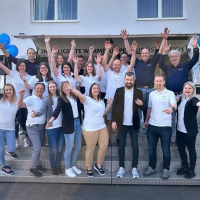 Gruppenfoto vom Team der Firma Günther GmbH und Badshop-Austria