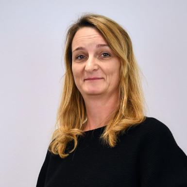 Porträt von Raumpflegerin Nicole Graf