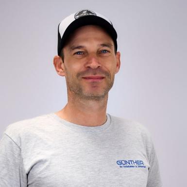 Porträt von Techniker Roland Sonnleitner
