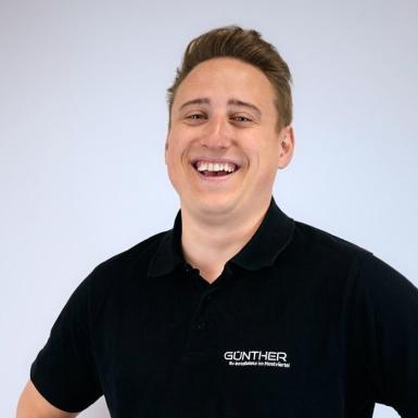 Porträt von Servicetechniker Mario Harreither