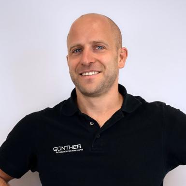 Porträt von Fachmonteur Peter Dietl